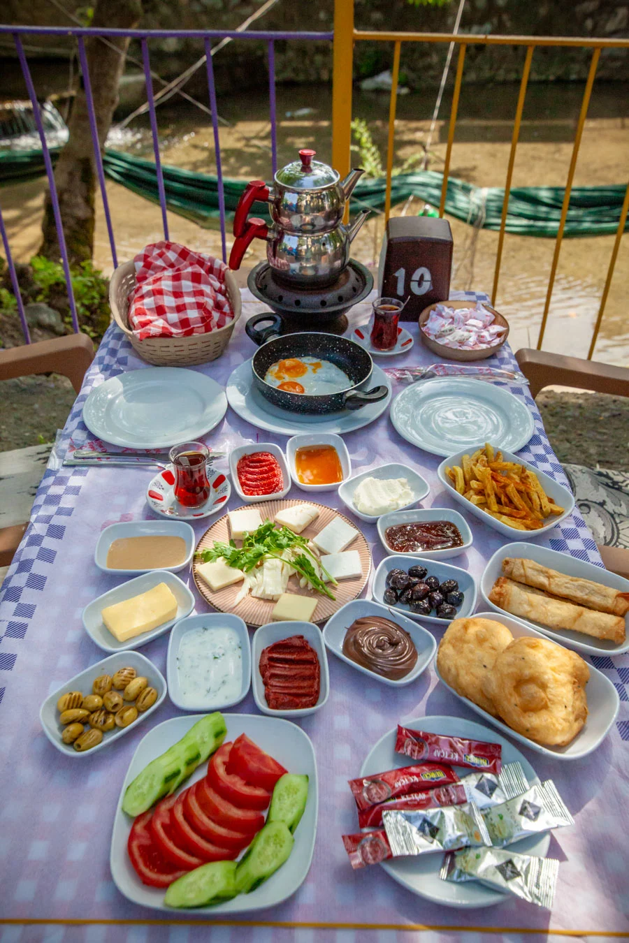 misi karşıyaka kahvaltı